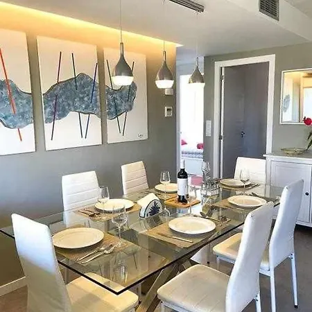 Coloma Piscina Y Parking Hostem Apartment *
