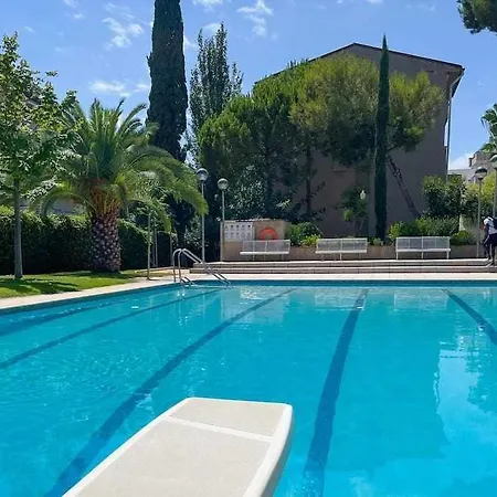 Coloma Piscina Y Parking Hostem Apartment