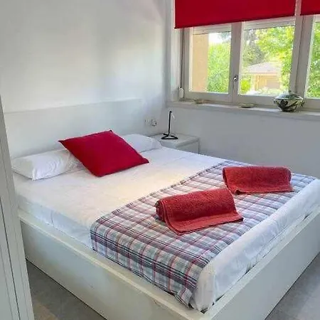 Coloma Piscina Y Parking Hostem Apartment Vilanova i la Geltru